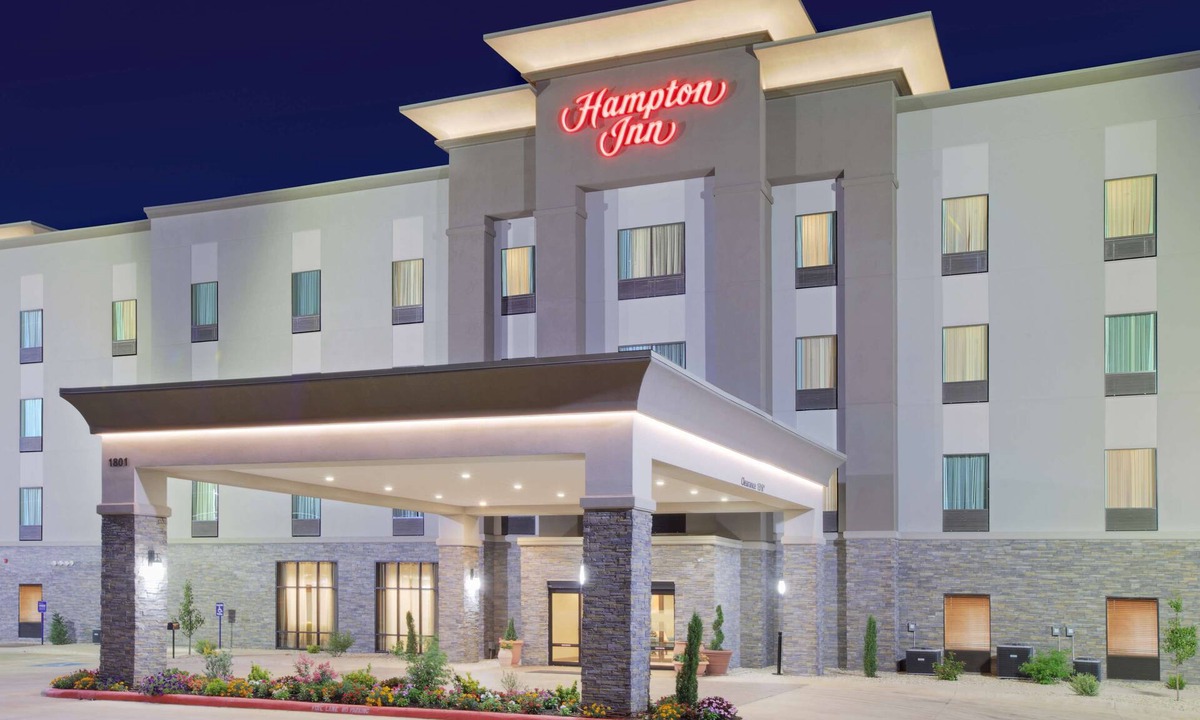 Ira Hotel | Hampton Inn Snyder TX