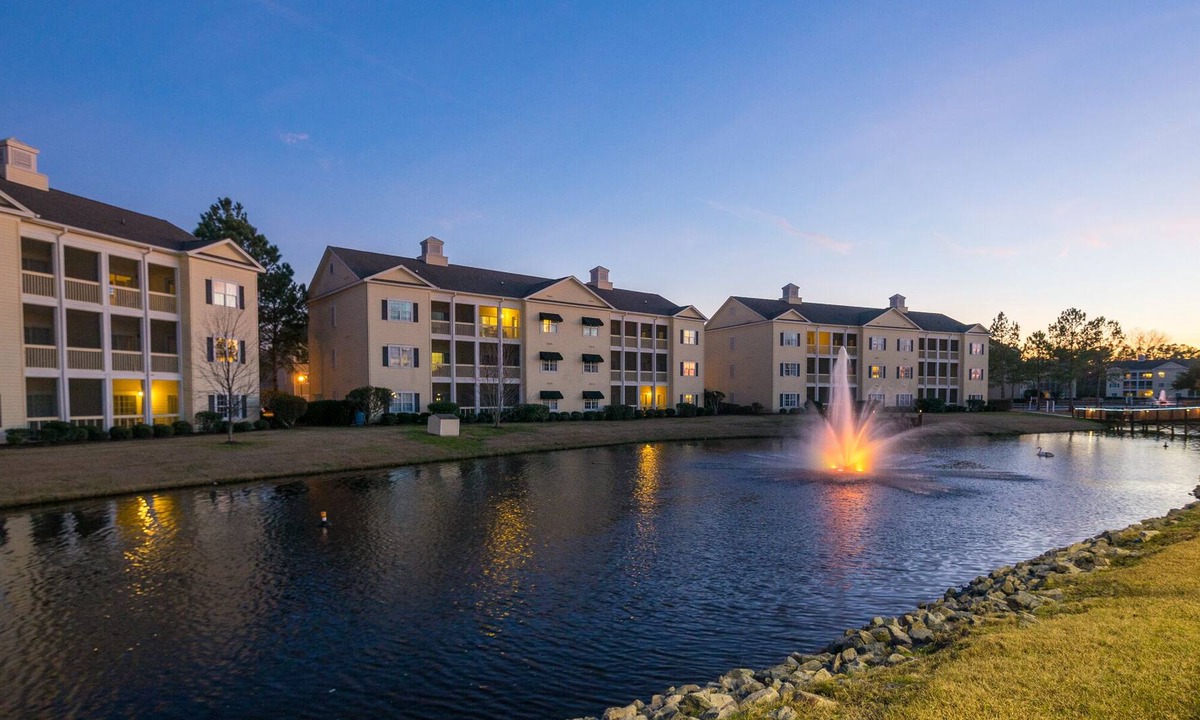 Myrtle Beach Resort | Harbor Lights Resort!