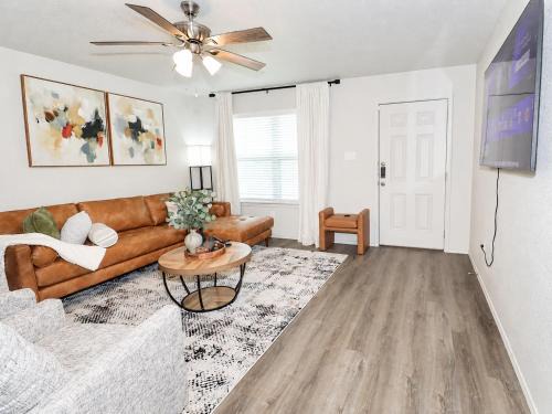 Copperas Cove Apartment | Haven on the Hill, Modern 3BR Near Fort Cavazos