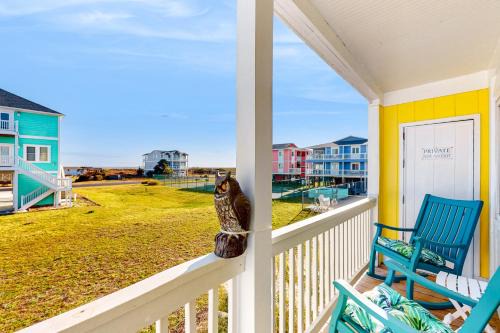 Holden Beach House | HB272 Sunshine Ally - Captain's Villa 9-C