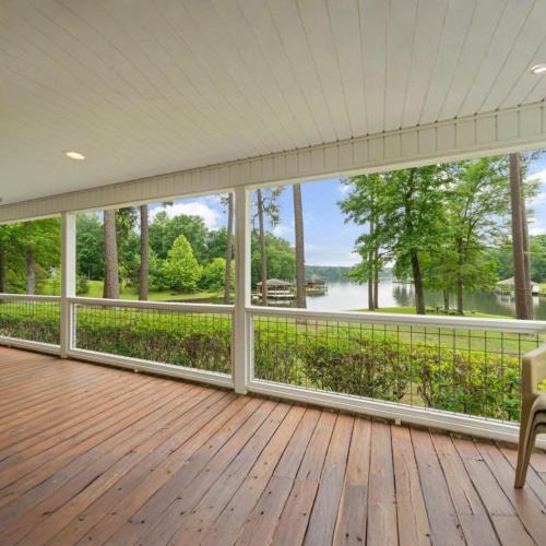 Eatonton House | Hidden Gem - Lakefront Home with Private Boat Ramp