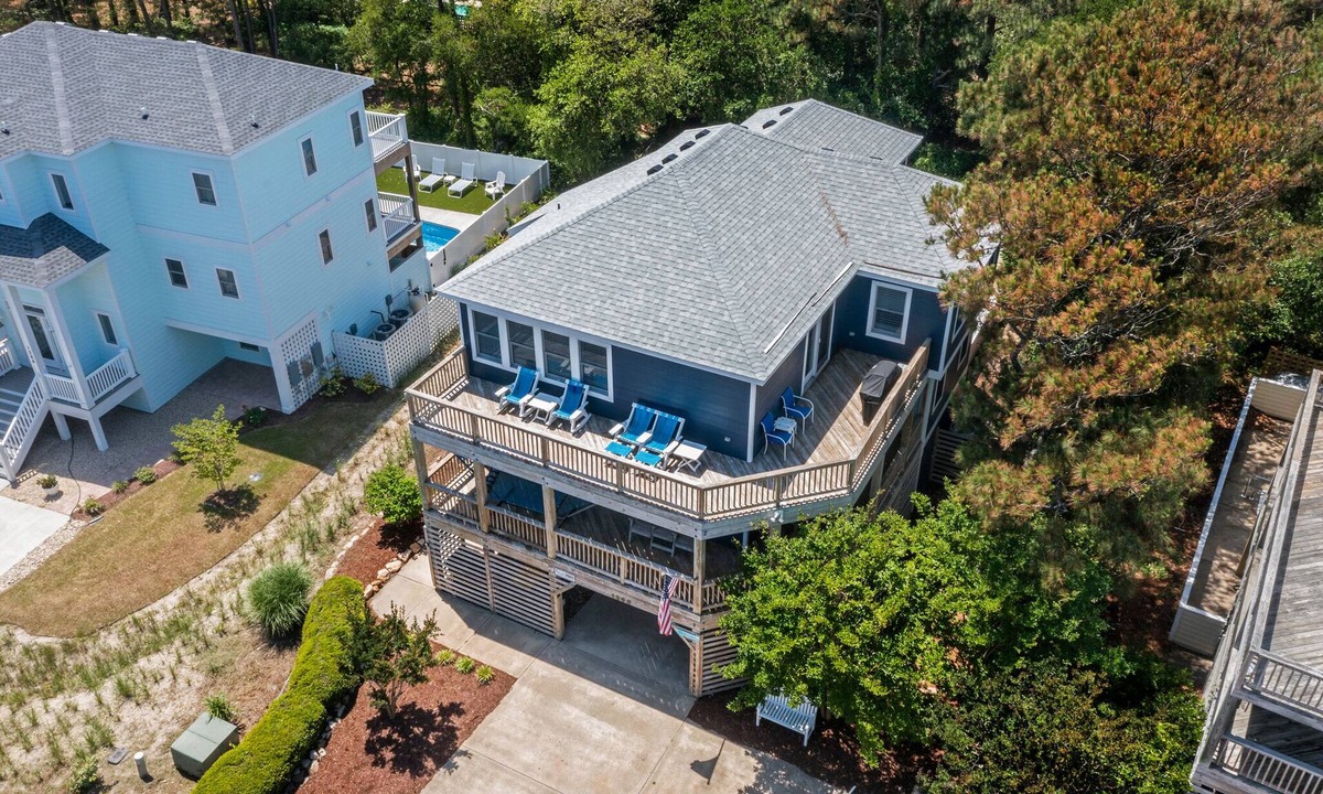 Corolla House | Hidden Gem: Private Pool | Hot Tub | Tiki Bar