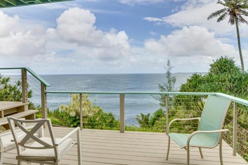 Hilo House | Hilo Home w/Private Deck + Stunning Ocean Views!