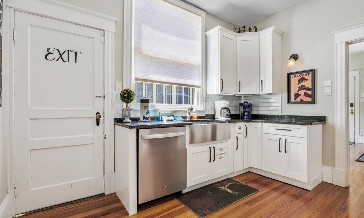 Downtown Historic District House | Historic Two Units, One Location! Downtown St. Augustine! Walk to Dining, Shoppi