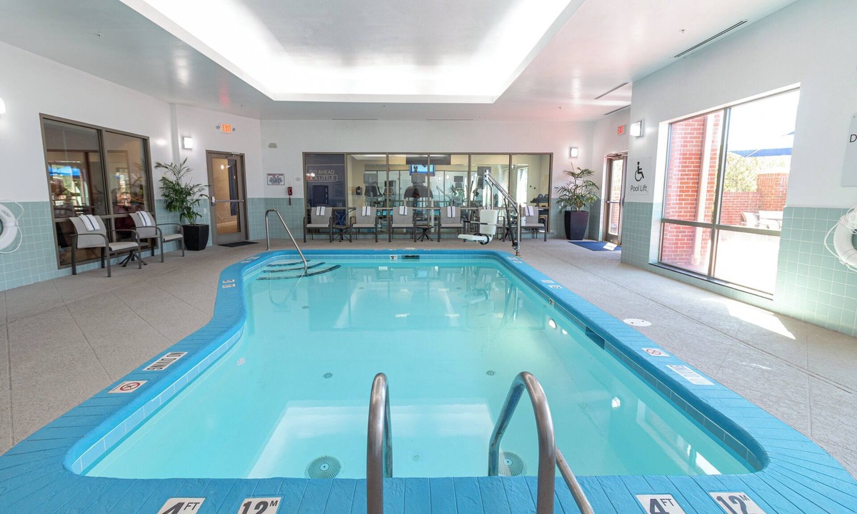 Leland Hotel | Holiday Inn Express Leland - Wilmington Area by IHG