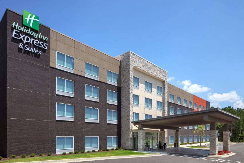 Buford Hotel | Holiday Inn Express & Suites Buford - Mall of Georgia by IHG