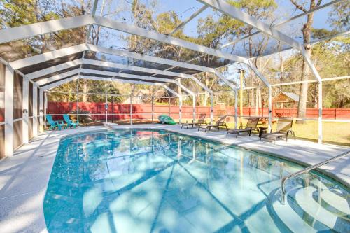 Hinesville House | Home 2.5 Mi to Fort Stewart w/Heated Pool