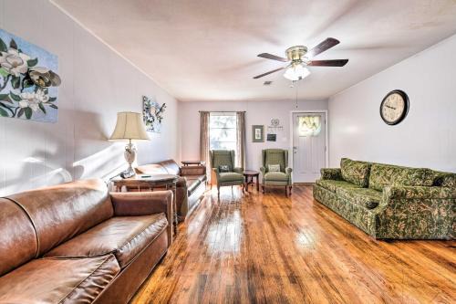 Temple House | Home 2 Mi to Dtwn Temple! Bring Your Pets