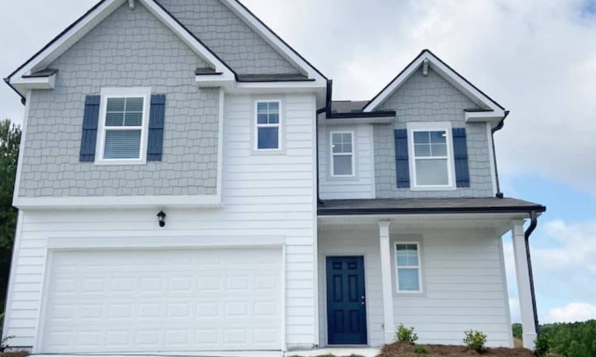 Union City House | Home in Fairburn