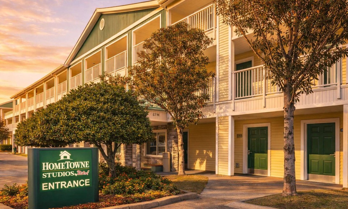 George Bush Park/Eldridge Hotel | HomeTowne Studios by Red Roof Houston - West Oaks/Energy Corridor