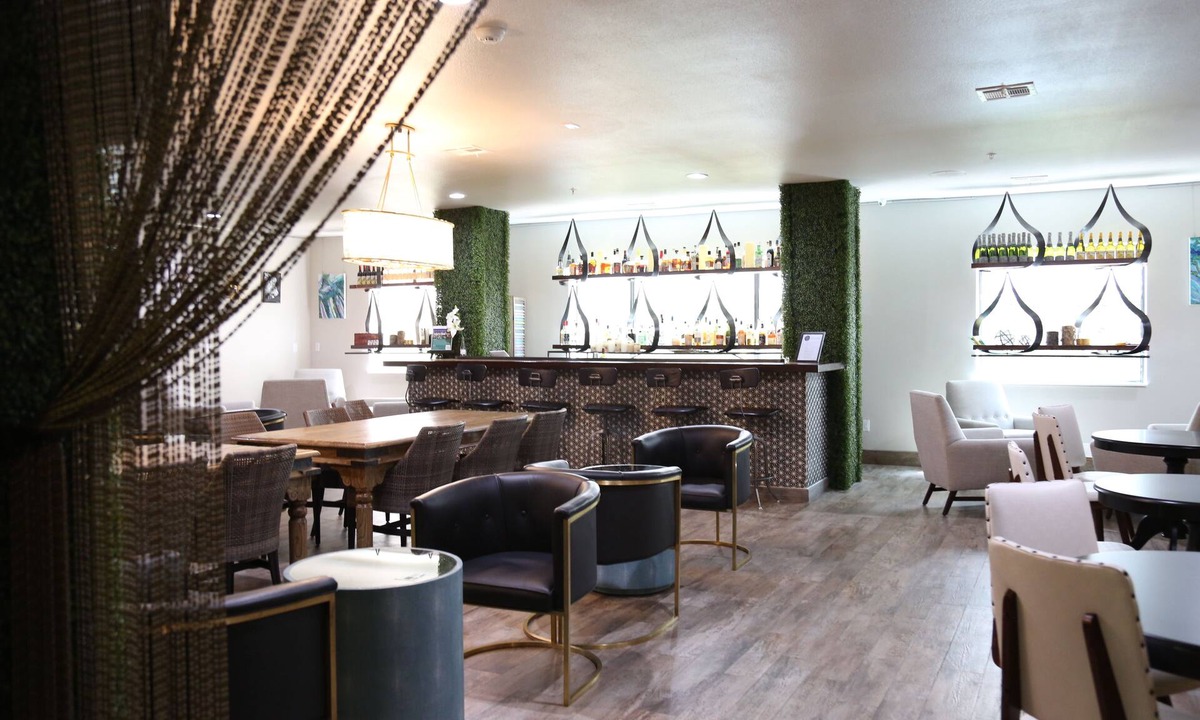Braeswood Place Hotel | Hotel Ylem