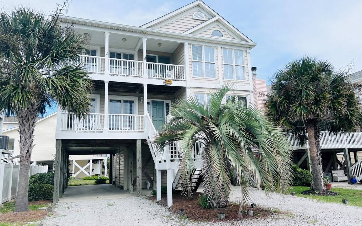 Holden Beach House | House ∙ 4 bedrooms ∙ 8 guests