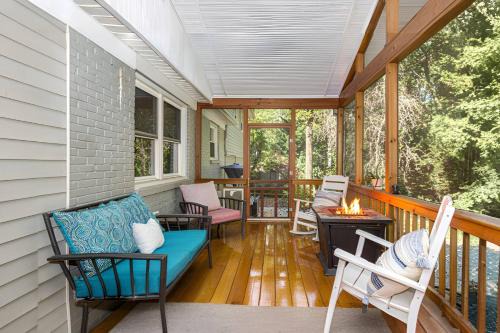 Huntersville House | Huntersville Comfy Oasis