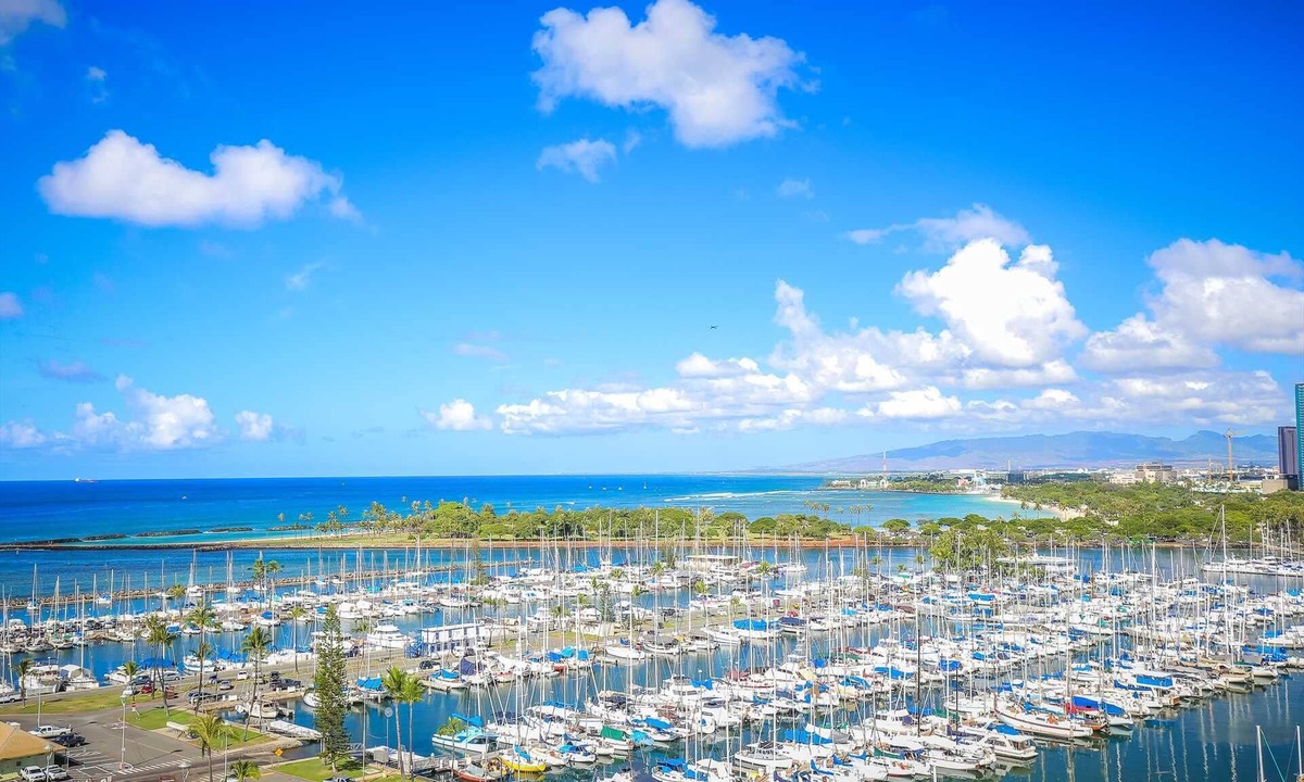 Waikiki Condo | Ilikai 1333 Ocean/Sunset/Marina Views King Bed, Sofa Bed
