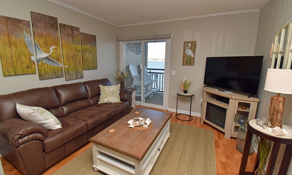 Gulf Stream Estates Condo | Inlet Pointe 51 - Channel front in Garden City Beach