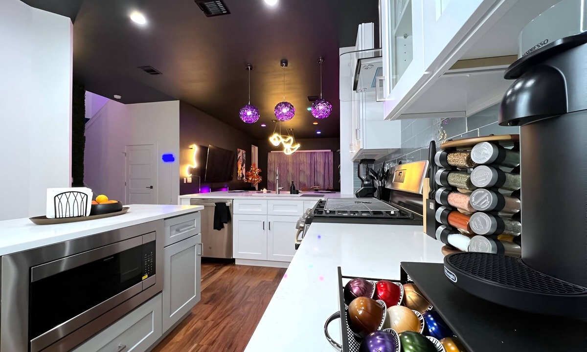 MLK House | Insta-worthy Funky Palace in East Austin