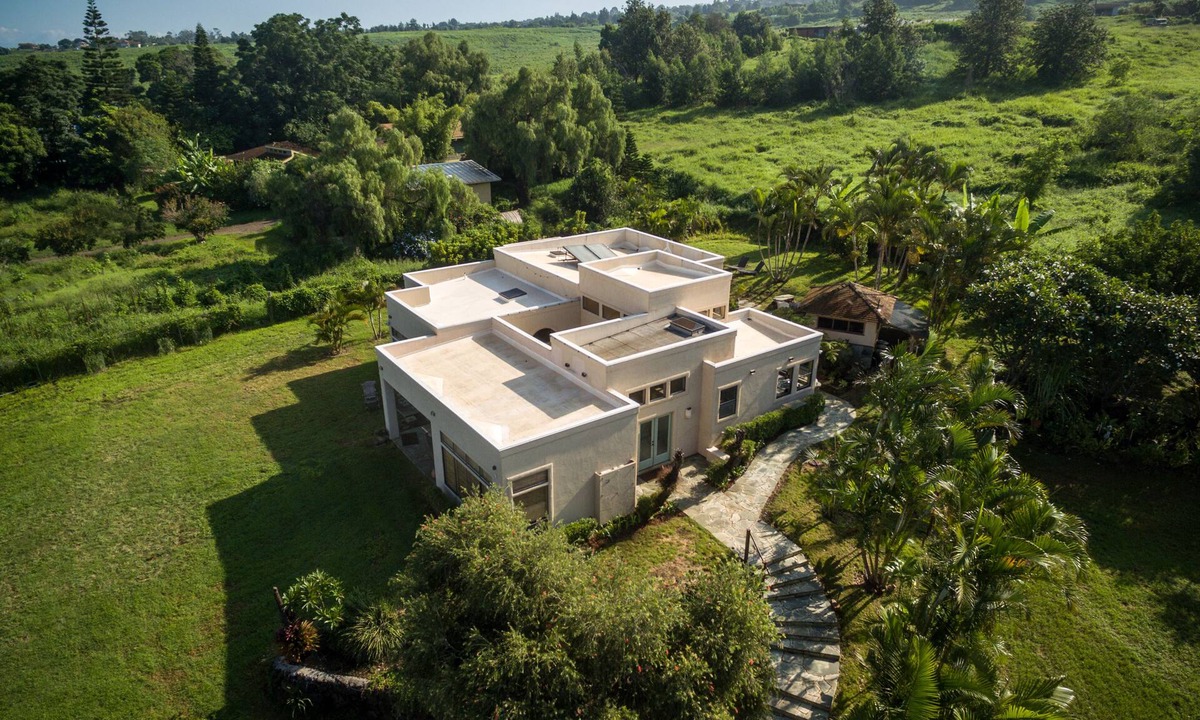 Kula Villa | Island Sunset Villa: Your Maui Escape with Ocean & Stunning Sunsets Views