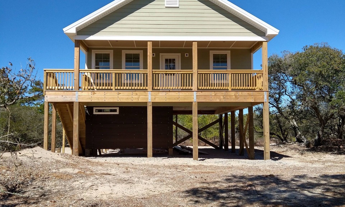 Corolla Cottage | Josies Joint-New for 2024 Newly built only 3.5 Miles off Blacktop