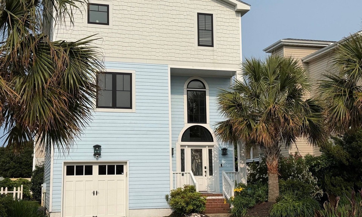 Croatan Beach House | July and August Upscale Beach right next door to VA Beach Boardwalk.Have ? Text