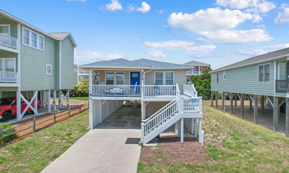 Holden Beach House | "Just Breathe" - 2nd Row Home, 3 Bedrooms/2.5 Bathrooms