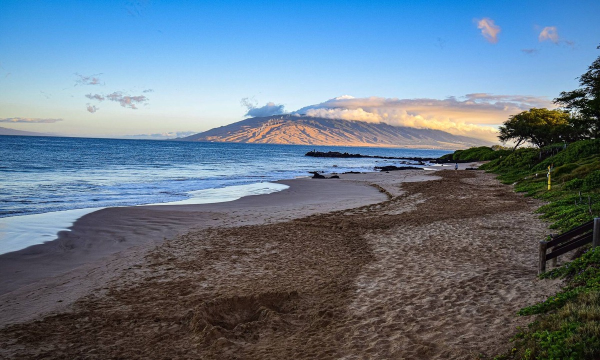 Kamaole Sands Ground | Kihei