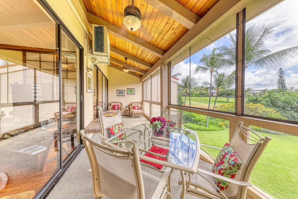 Kahaluu Bay Apartment | Keauhou Kona Surf & Racquet Club #7-302