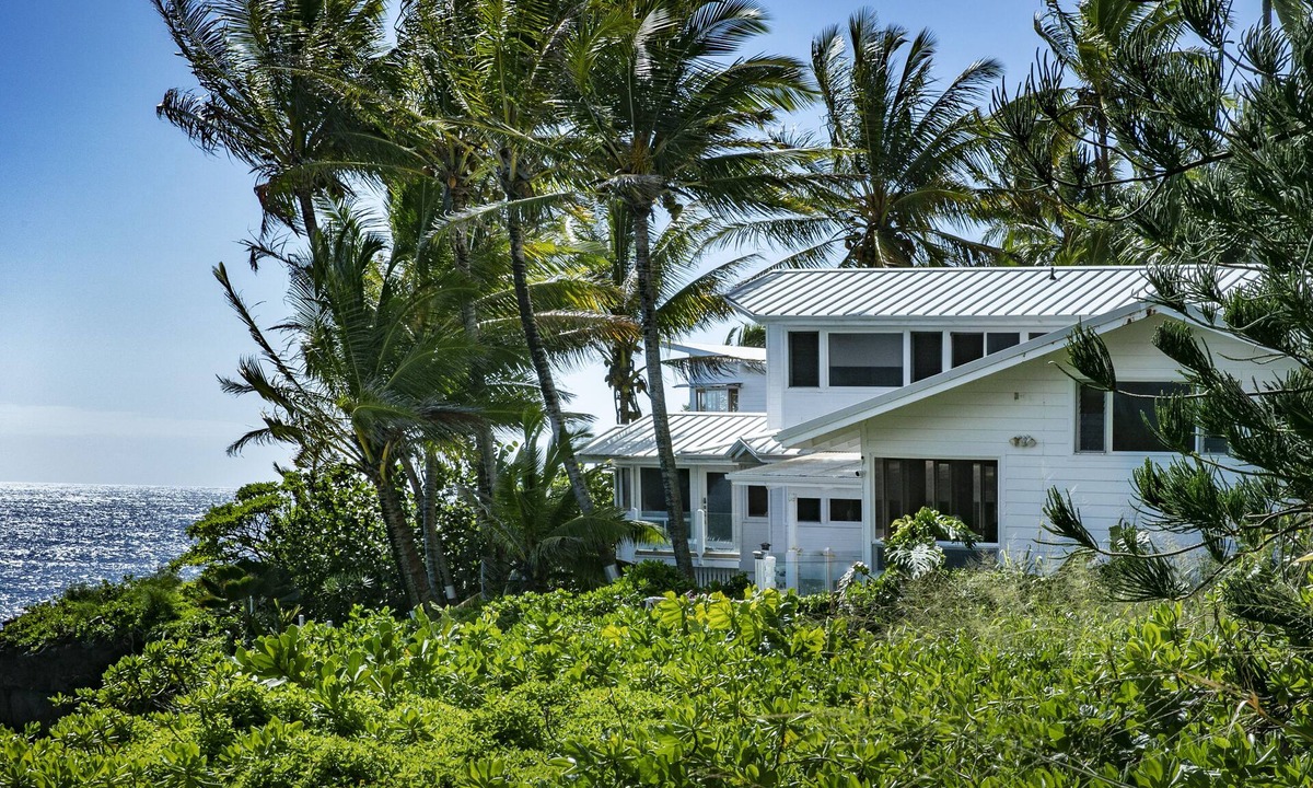 Kehena Beach Estates House | Kehena Beach Oceanfront Retreat - Incredible Views of Ocean from Every Room