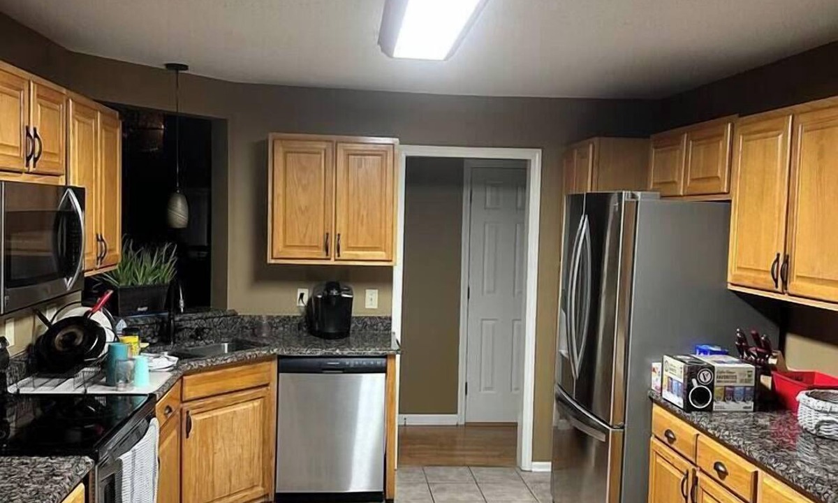 Huntcliff House | King Ensuite Retreat | Private Pool Game Room