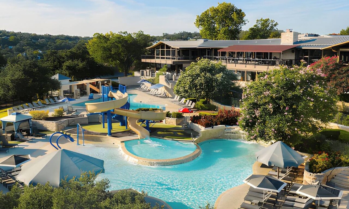 Lakeway Hotel | King Lakeview at Lakeway Resort & Spa, Pool, Pets Allowed!