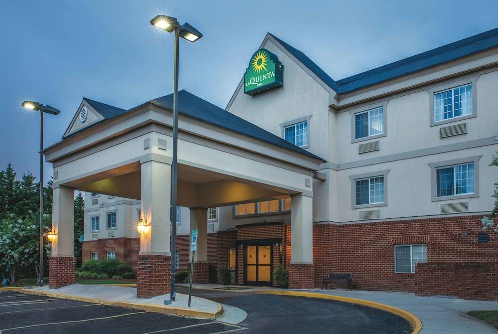 North Chesterfield Hotel | La Quinta Inn by Wyndham Richmond South