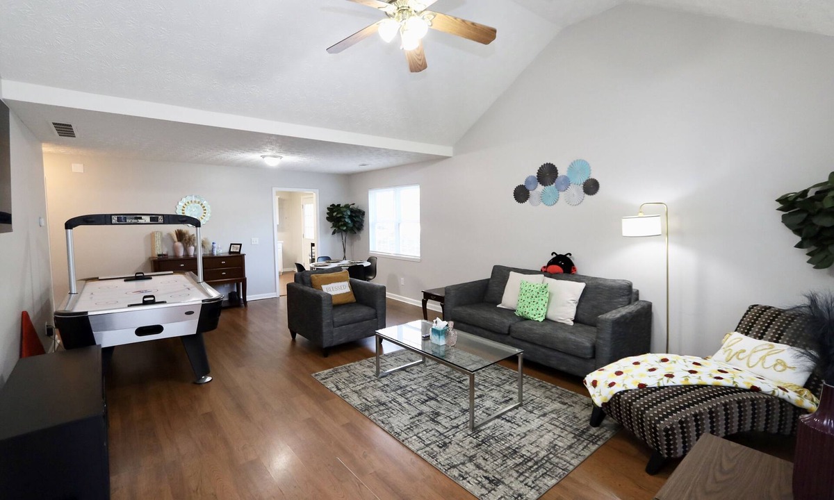 Winder House | Ladybug...