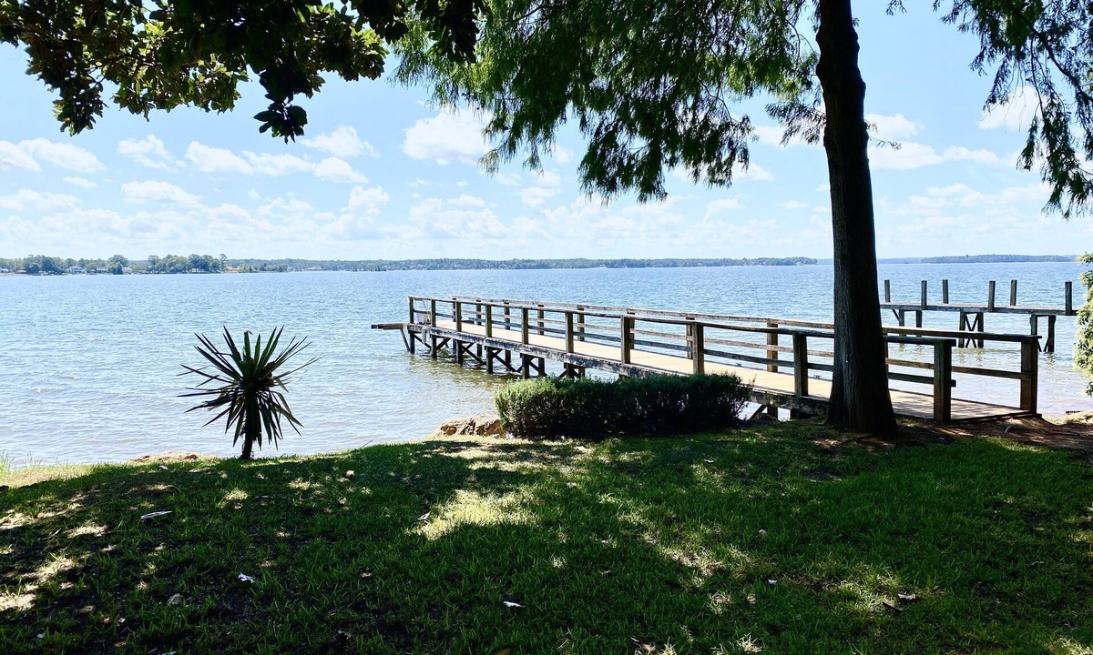 Lake Murray of Richland House | Lakefront front close to Columbia