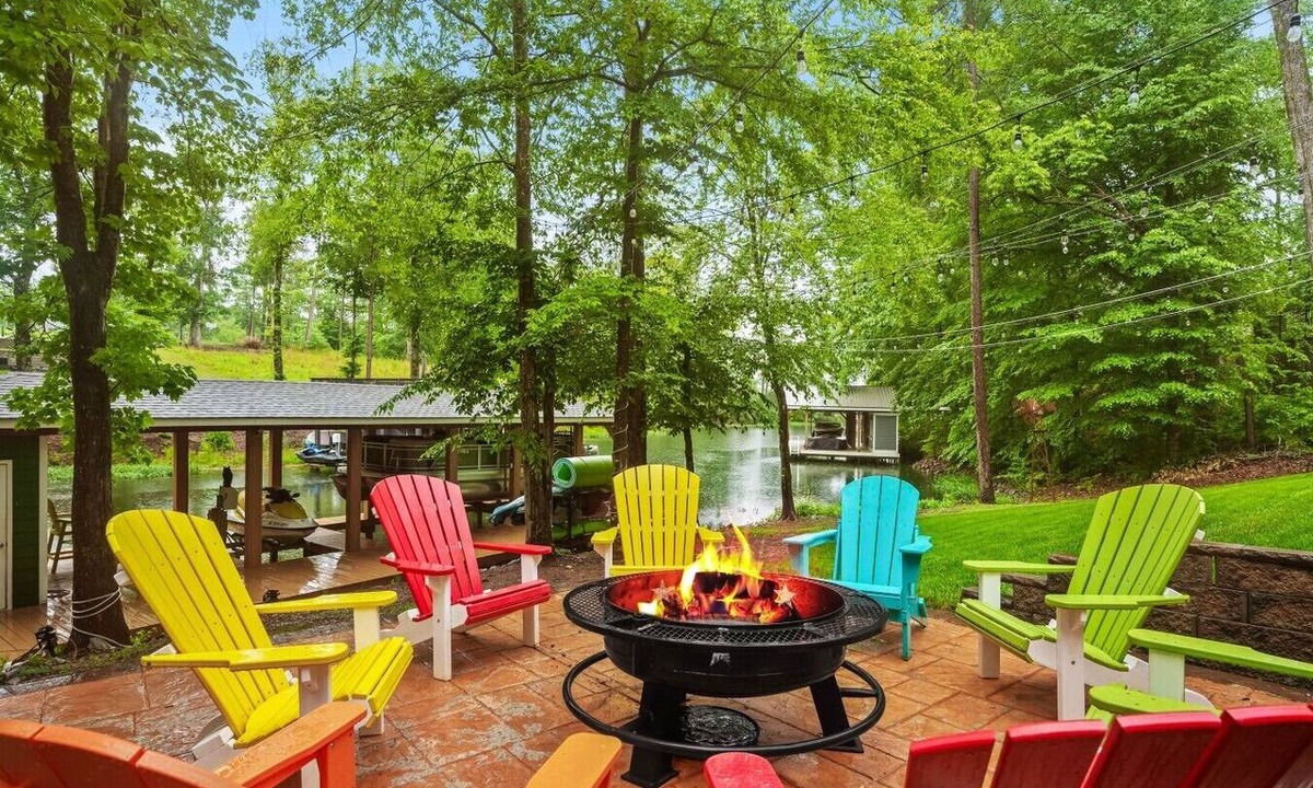 Littleton House | Lakefront Retreat w Dock, Kayaks & Game Room!