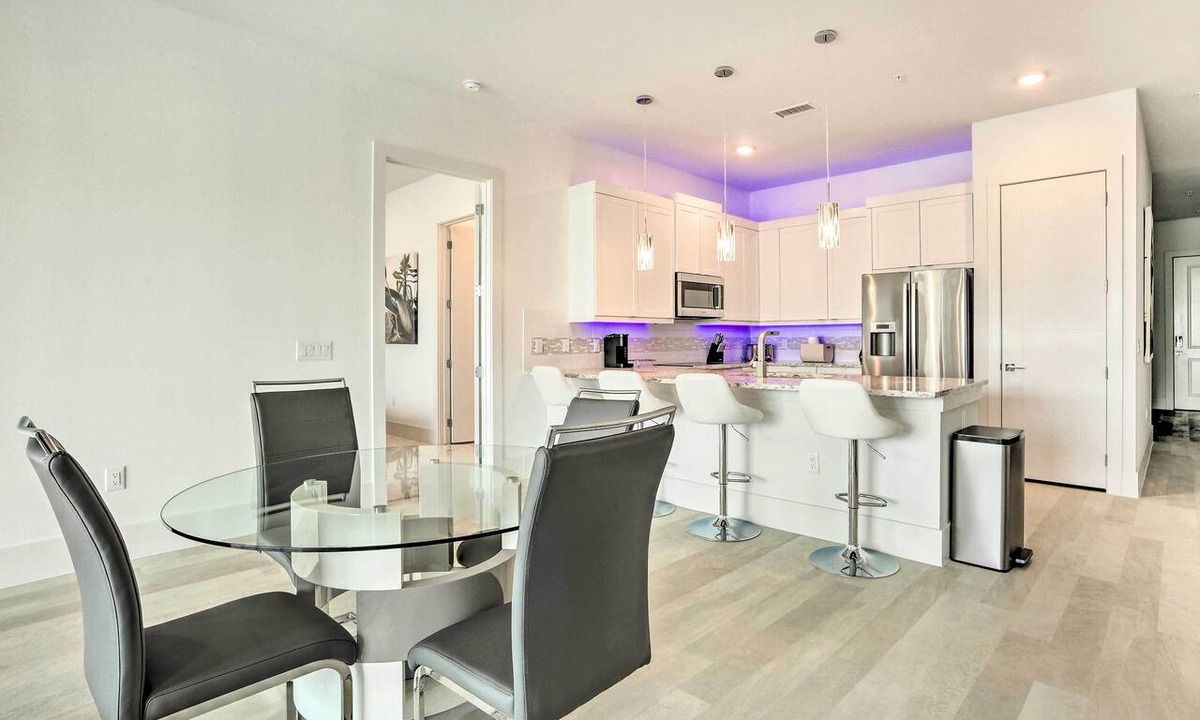 Montgomery Condo | Lakeside Montgomery Condo Near Boat Rental!