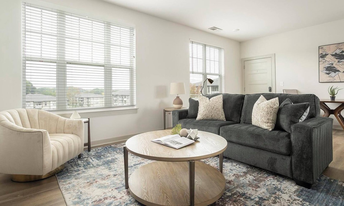 Charlotte Apartment | Landing | Amazing 1BD, Gym, Clubhouse