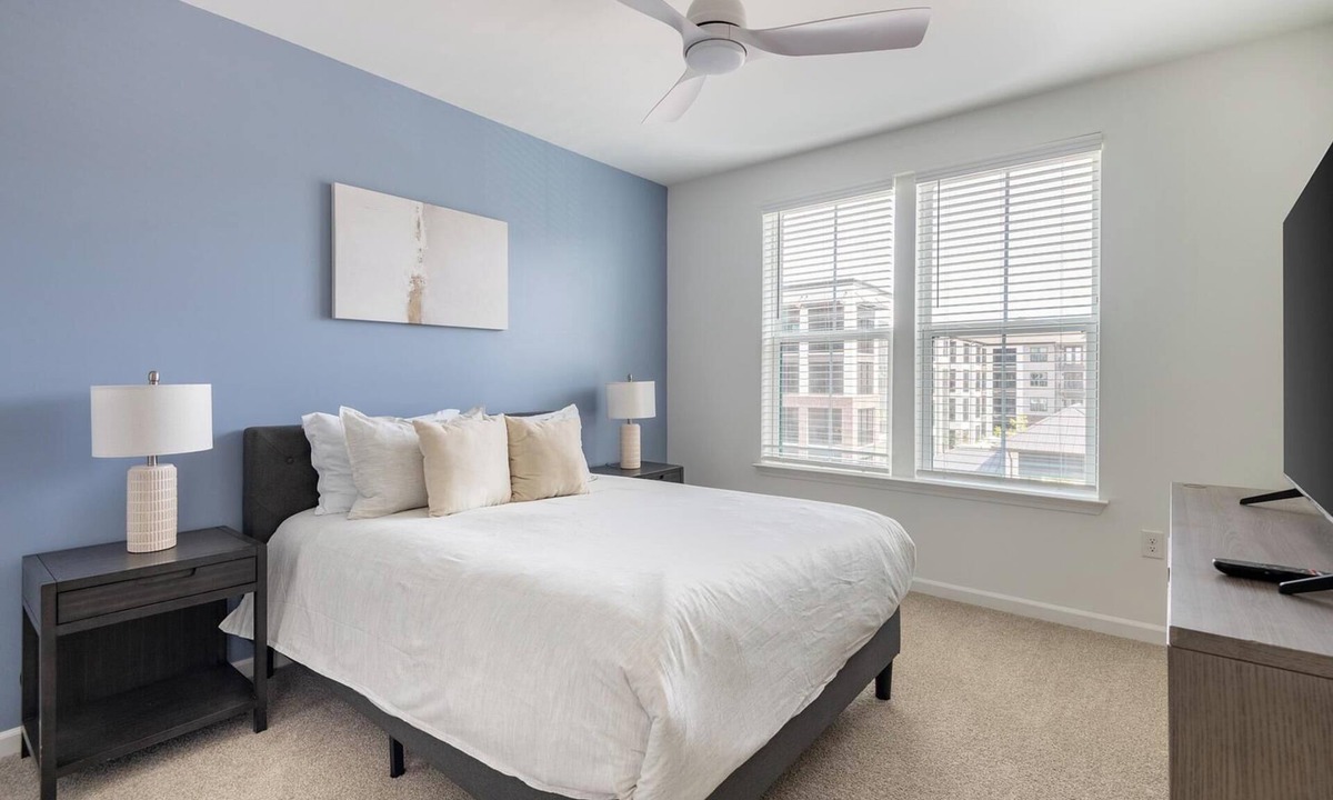 Belville Apartment | Landing | Amazing 1BD in Westport