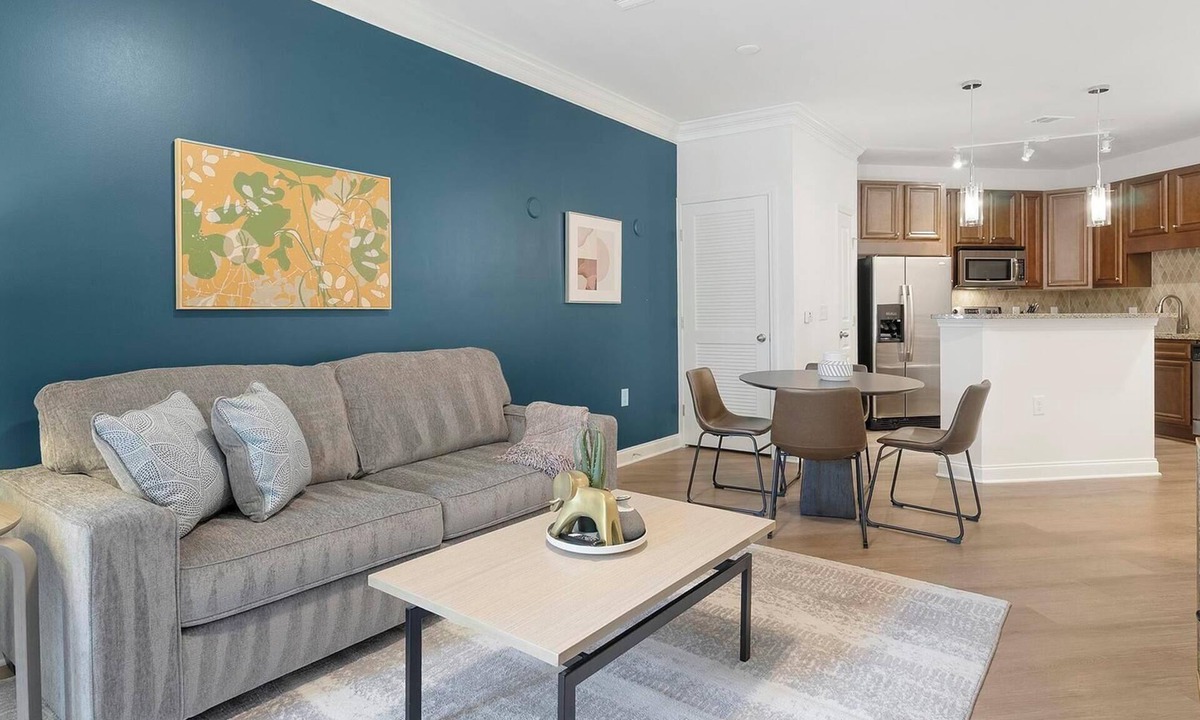 Cary Apartment | Landing | Amazing 1BD, Pool, Gym