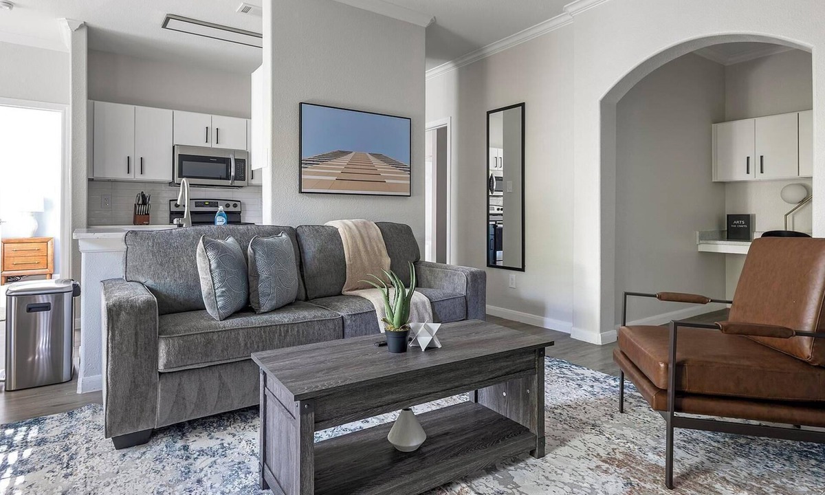 Austin Apartment | Landing | Beautiful 1BD, Courtyard, Clubhouse