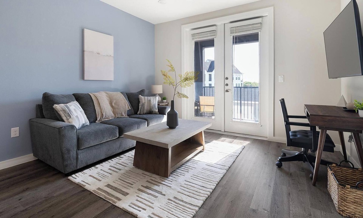 Salado Apartment | Landing | Chic 1BD, Clubhouse, Gym