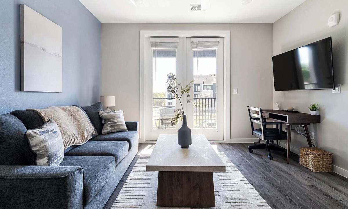 Salado Apartment | Landing | Chic 1BD, Clubhouse, Gym