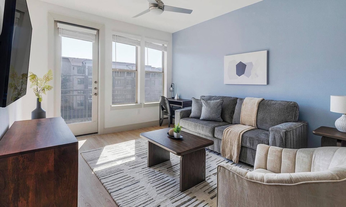 Scofield Farms Apartment | Landing | Chic 1BD, Gym, Clubhouse