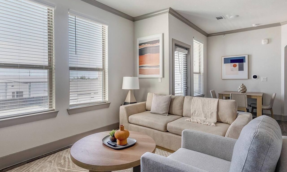 Manor Apartment | Landing | Chic 1BD, Gym, Courtyard