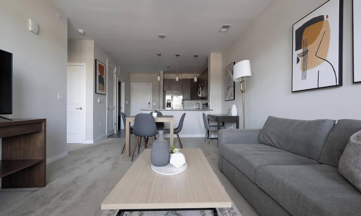 Huntersville Apartment | Landing | Chic 1BD, Gym, Clubhouse