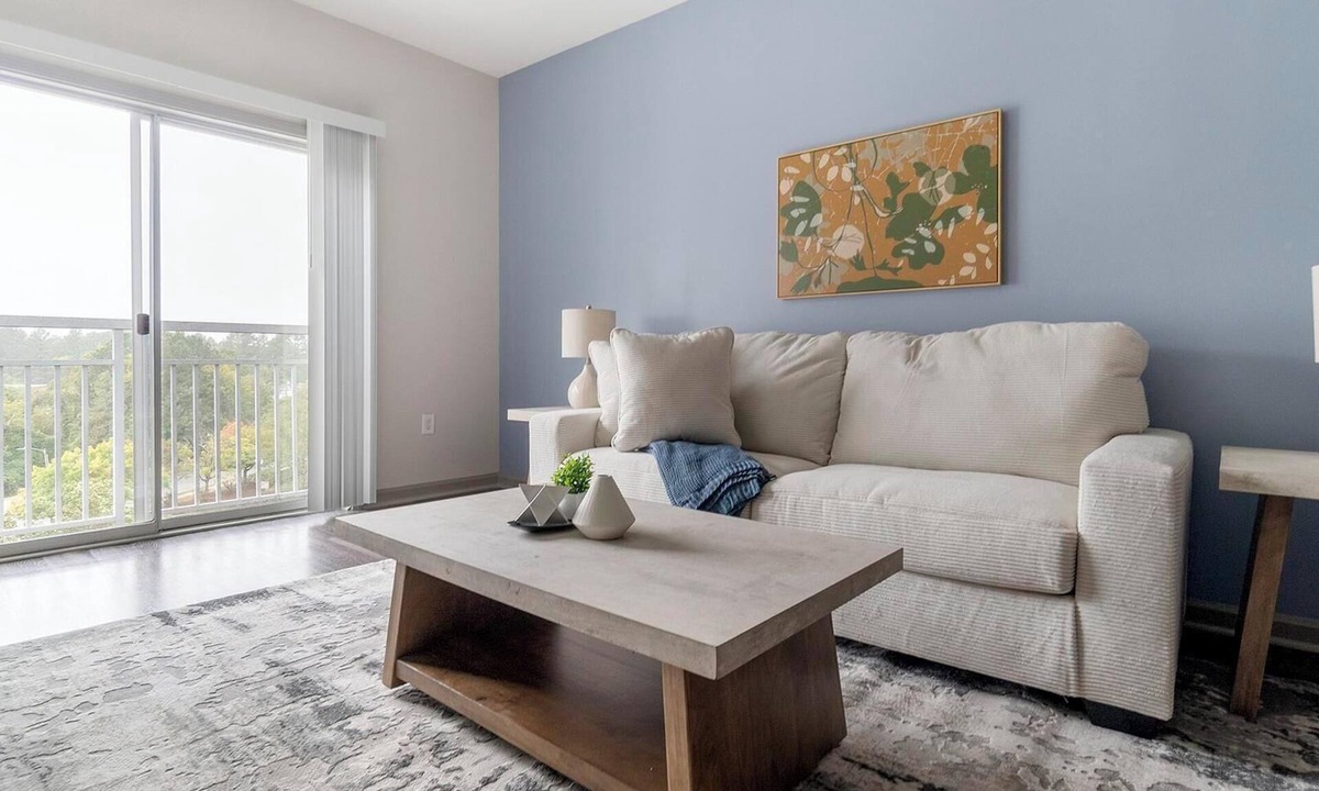 Raleigh Apartment | Landing | Chic 1BD, Yoga Studio, Rooftop Lounge