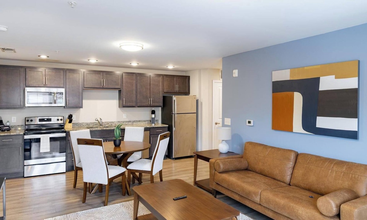 Valley Falls Apartment | Landing | Chic 2BD, Gym, Pool