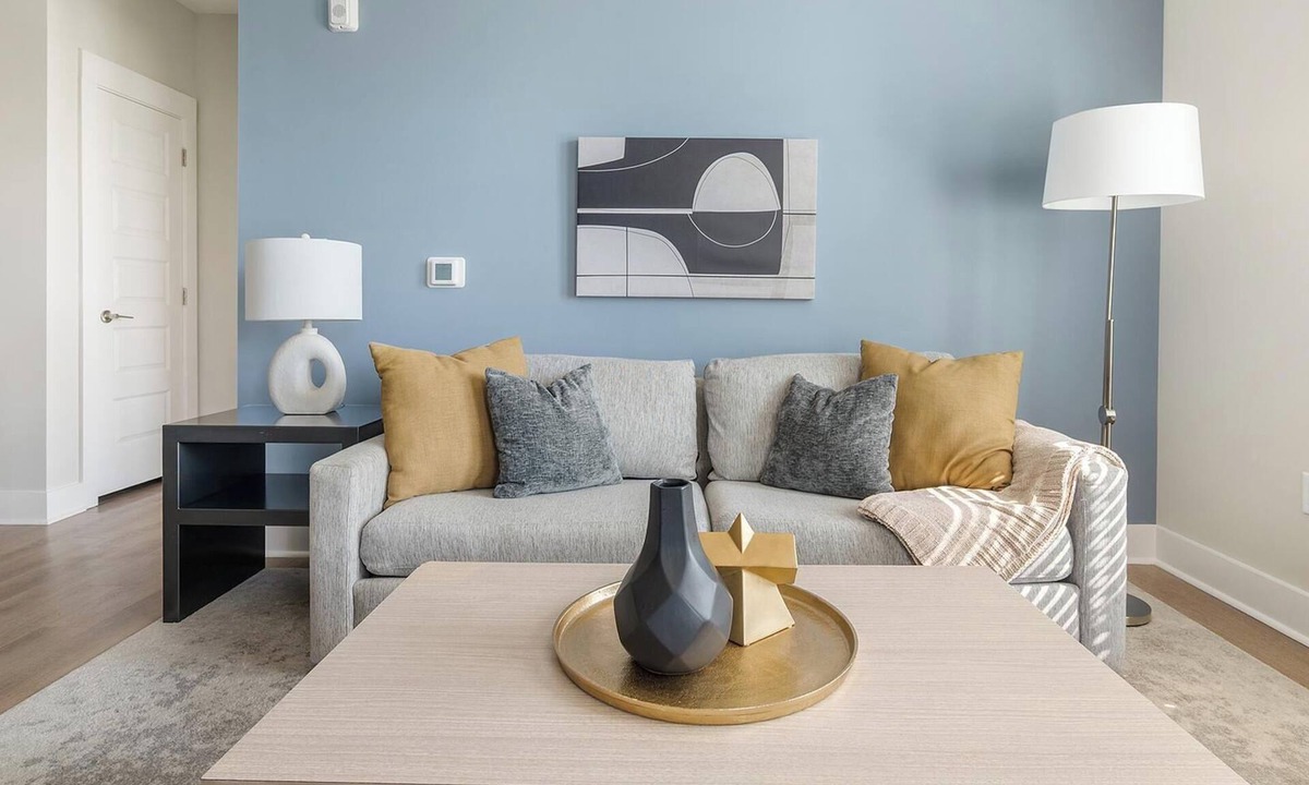 Hickory Apartment | Landing | Chic 2BD, Yoga Studio, Gym