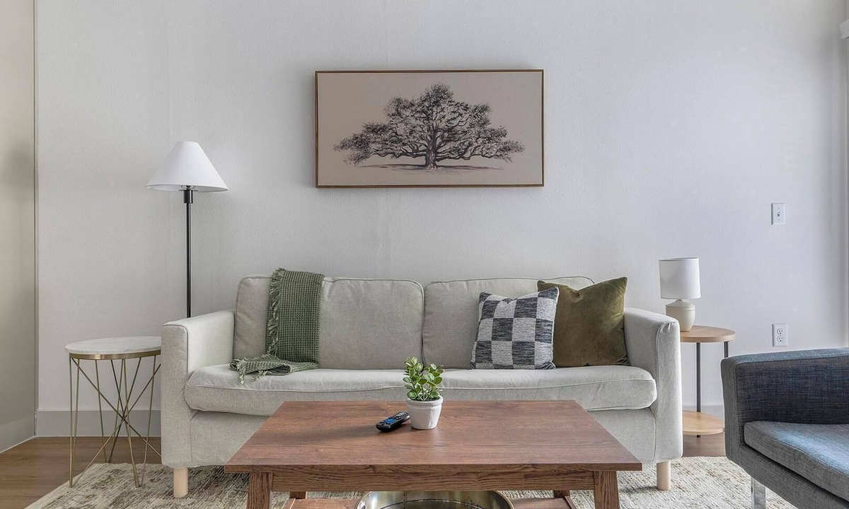 Montopolis Apartment | Landing | Incredible 1BD, Gym, Pool