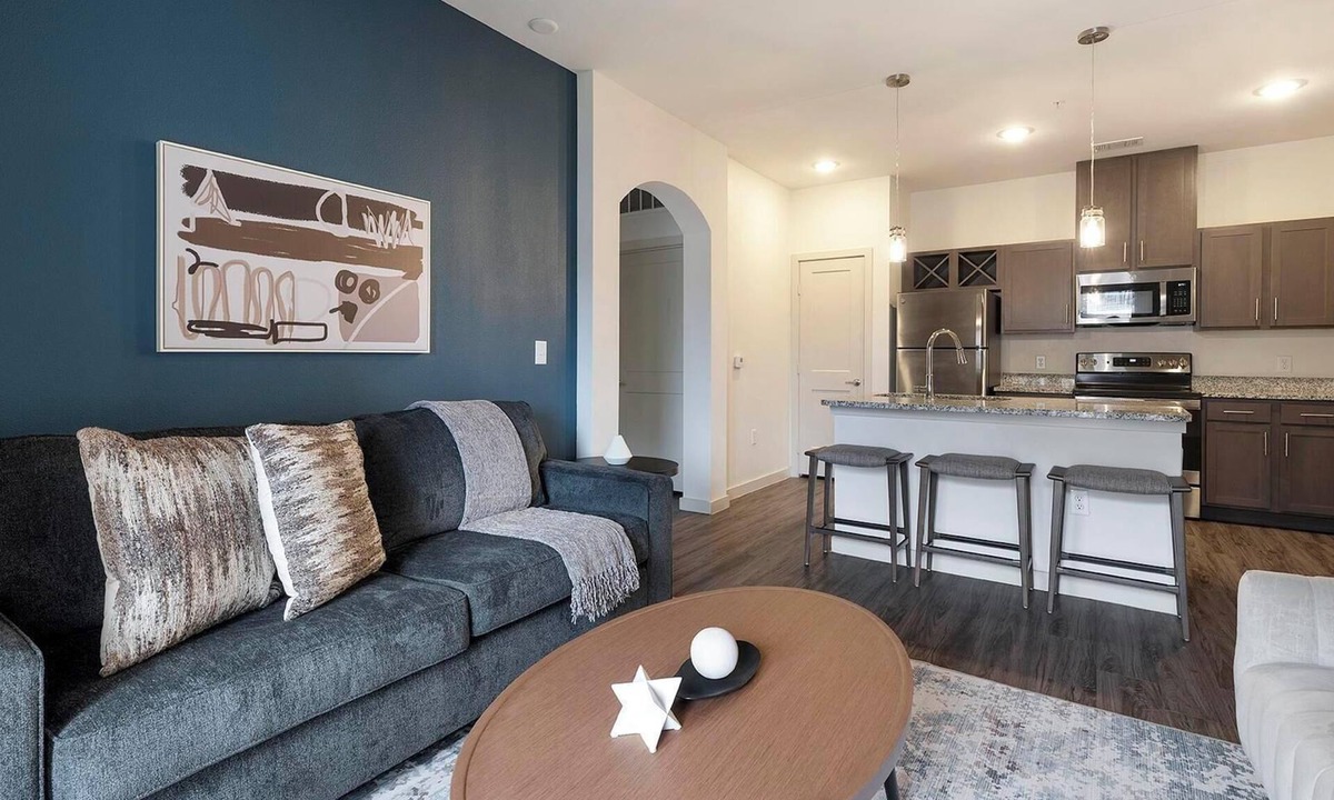 Buda Apartment | Landing | Incredible 1BD, Game Room, Gym