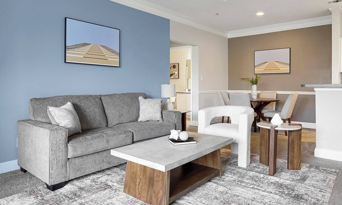 McDonough Apartment | Landing | Incredible 2BD, Gym, Yoga Studio