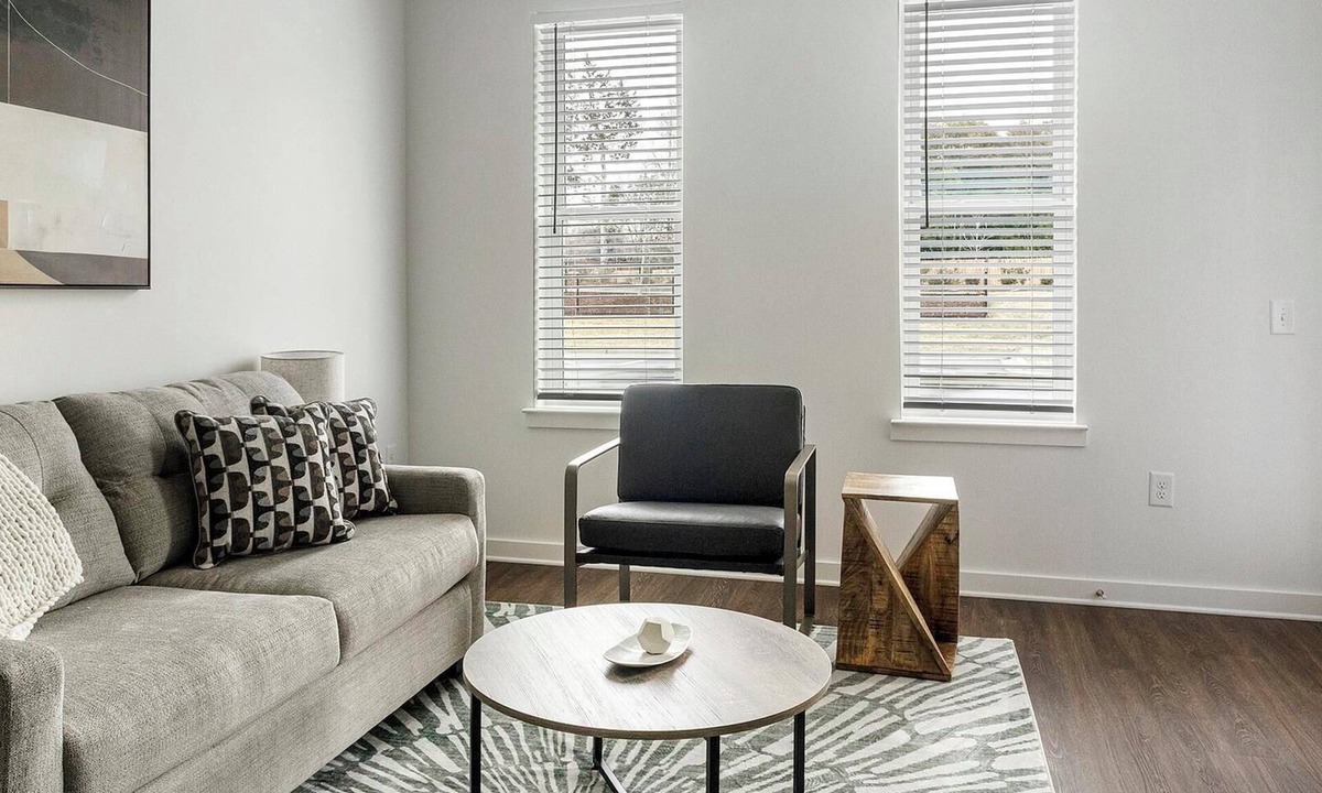 Southeast Raleigh Apartment | Landing | Modern 2BD, Clubhouse, Yoga Studio